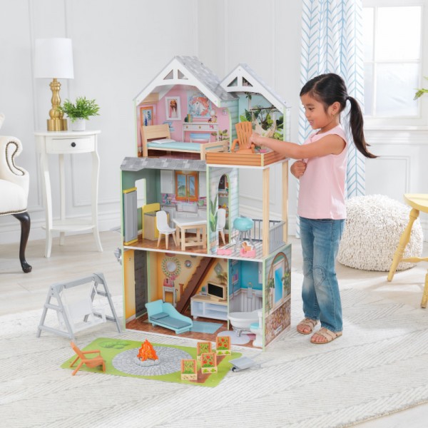 Hallie Dollhouse Hallie Dollhouse